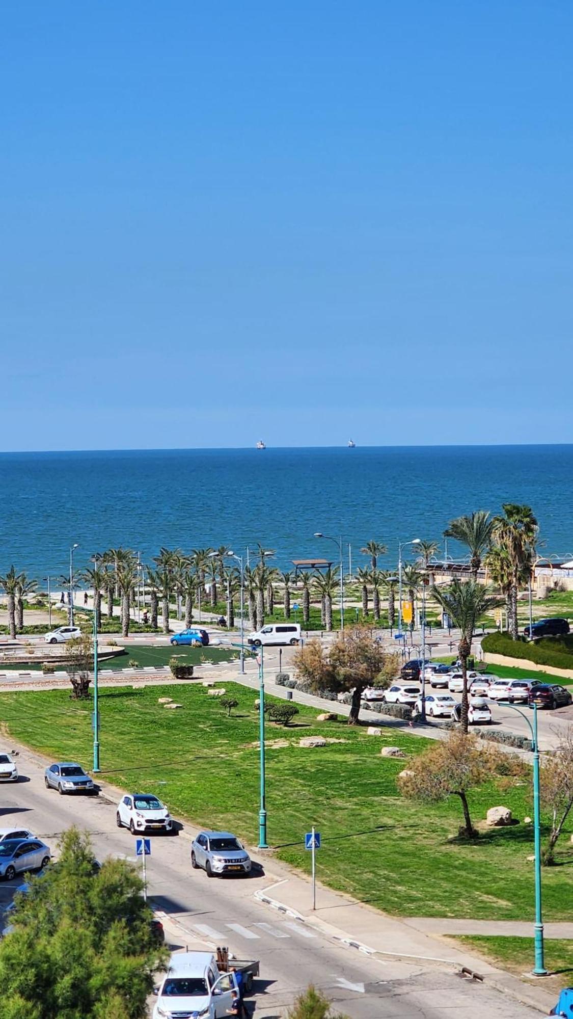 Haifa Night'S Bagian luar foto